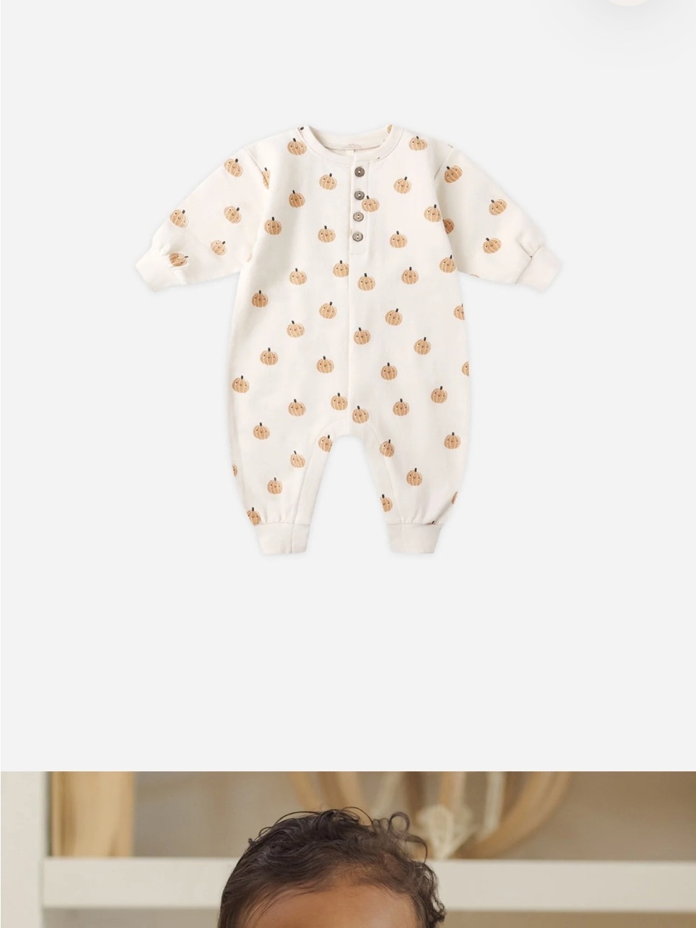 Quincy Mae Cream Pumpkin Print Footie